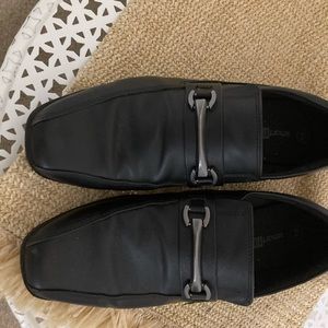 Smart fit. Big Kids shoe size 4 1/2